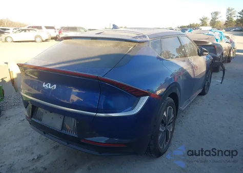 2022 Kia Ev6 Wind z USA, uszkodzony, nr VIN KNDC34LA0N5080863